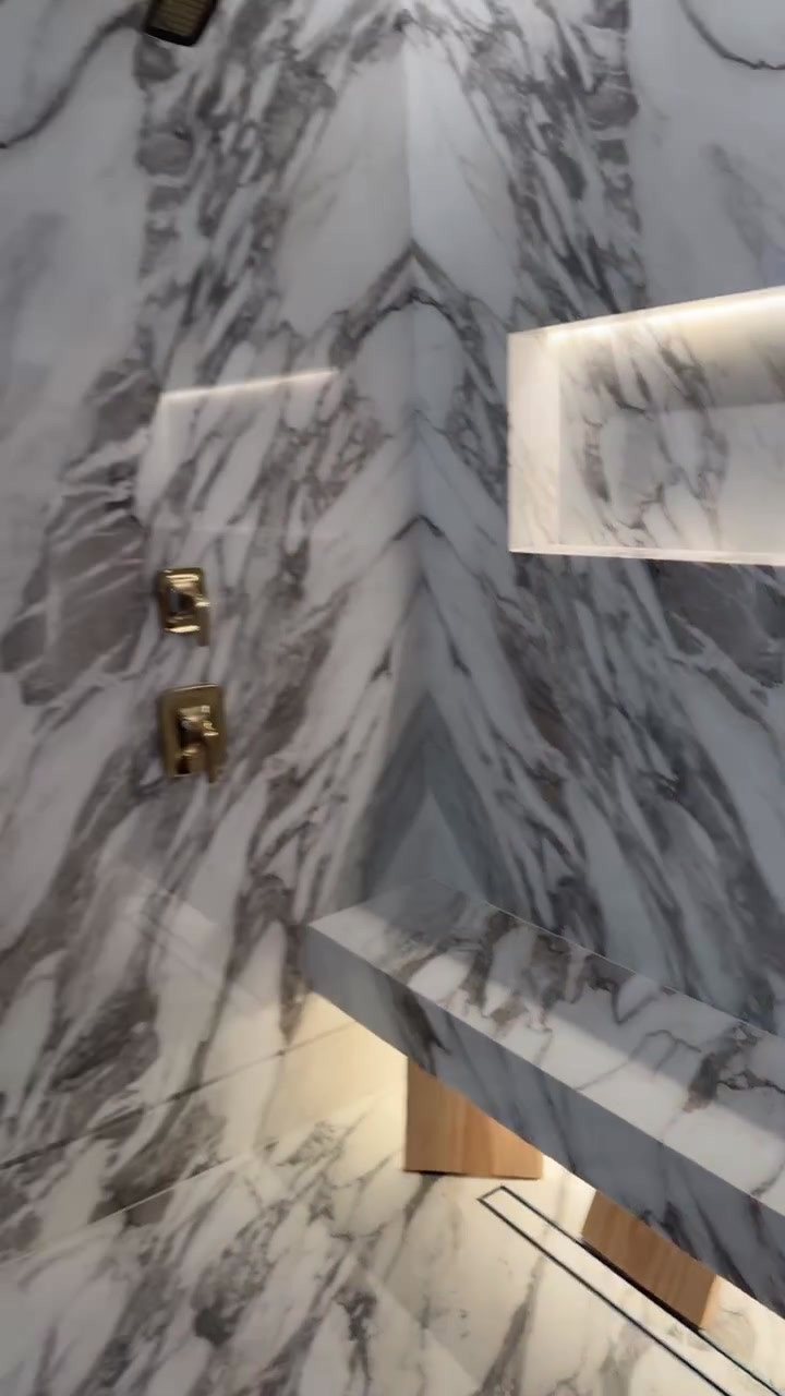 Behind the scenes at Hannah Brooke Design, studio and install moment 18