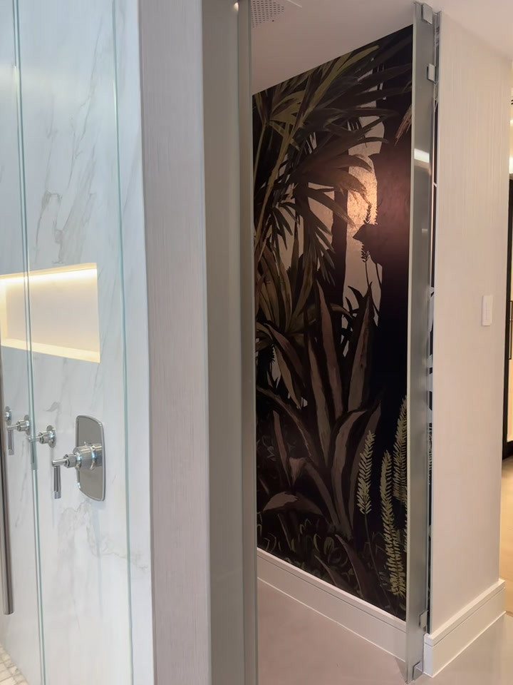 Behind the scenes at Hannah Brooke Design, studio and install moment 25