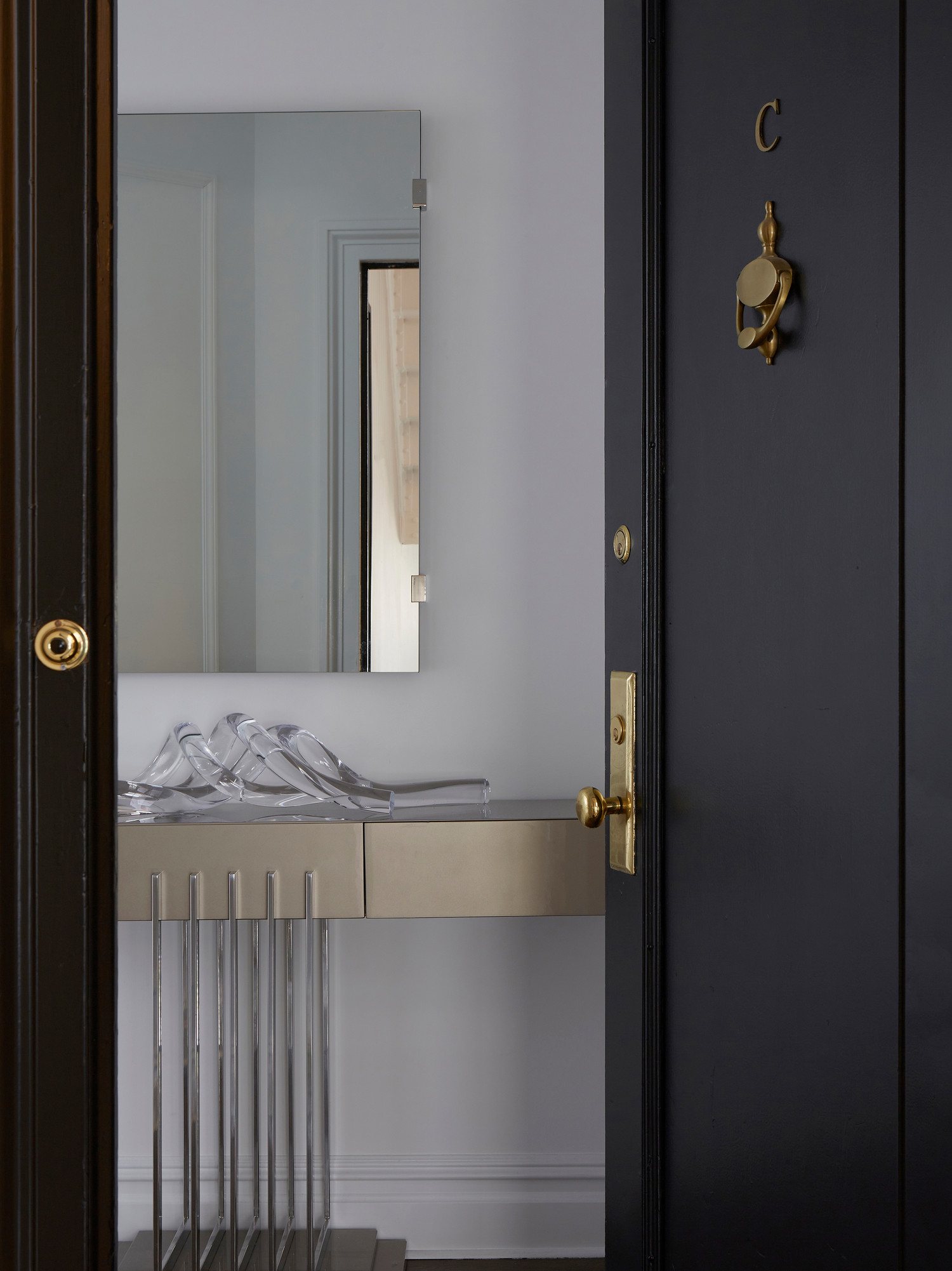 Park Ave Plush interior detail by Hannah Brooke Design, image 1