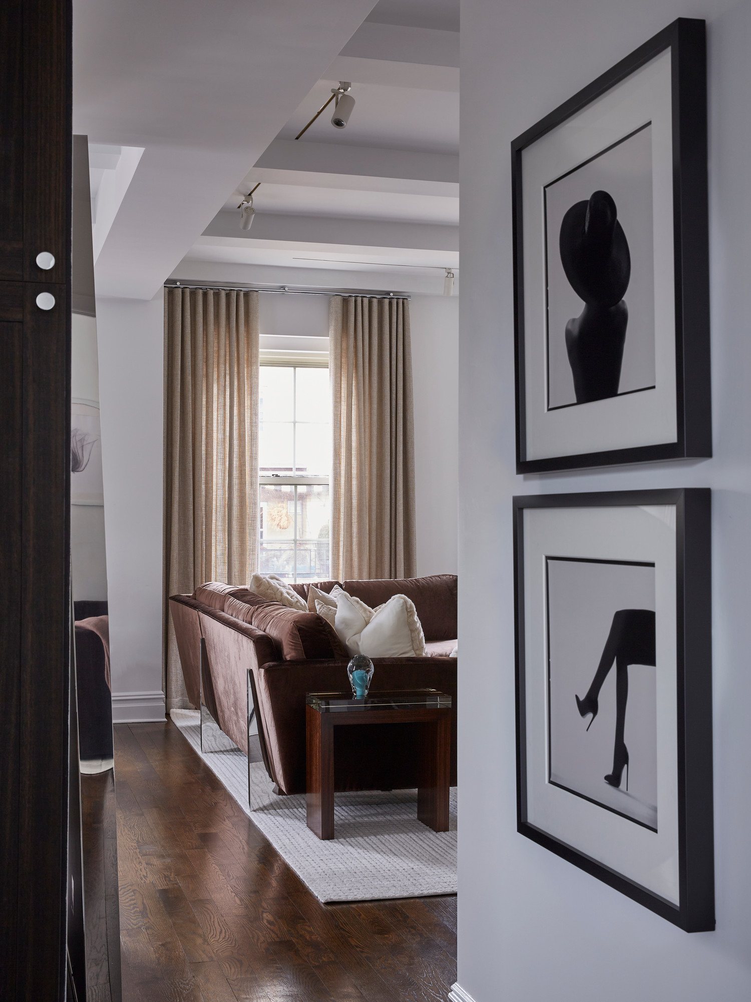 Park Ave Plush interior detail by Hannah Brooke Design, image 3